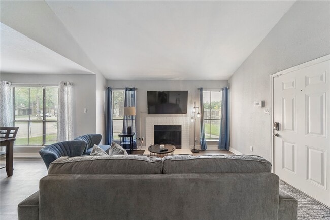 Building Photo - 7200 T C Jester Blvd