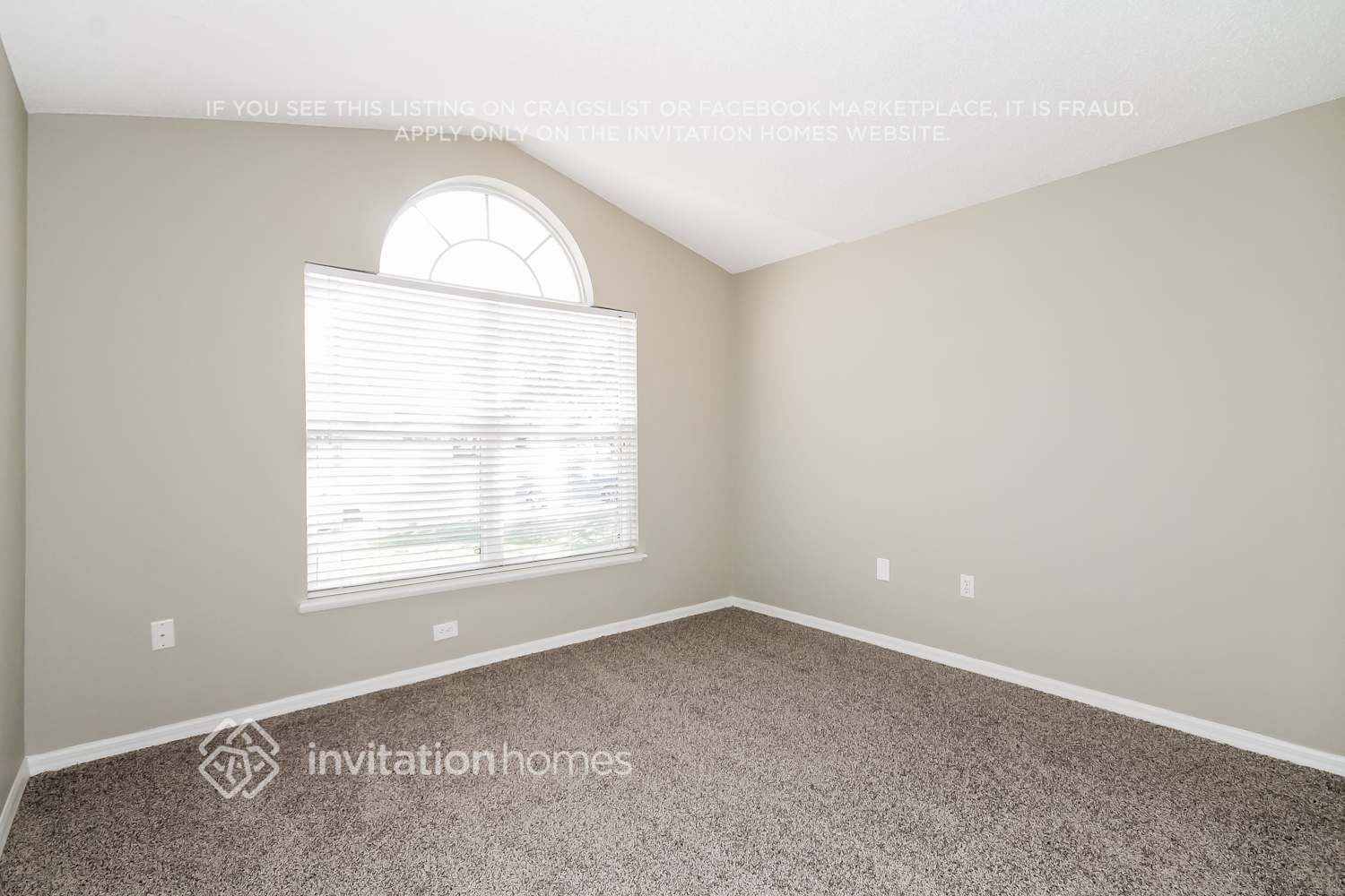 Building Photo - 24833 Mary Beth Ct