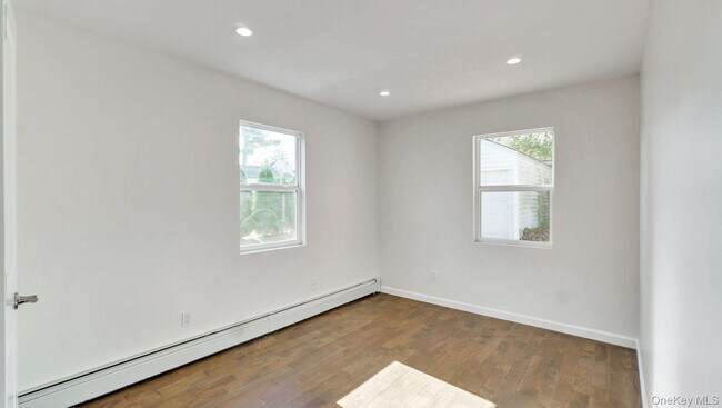 Building Photo - 34 N Maryland Ave
