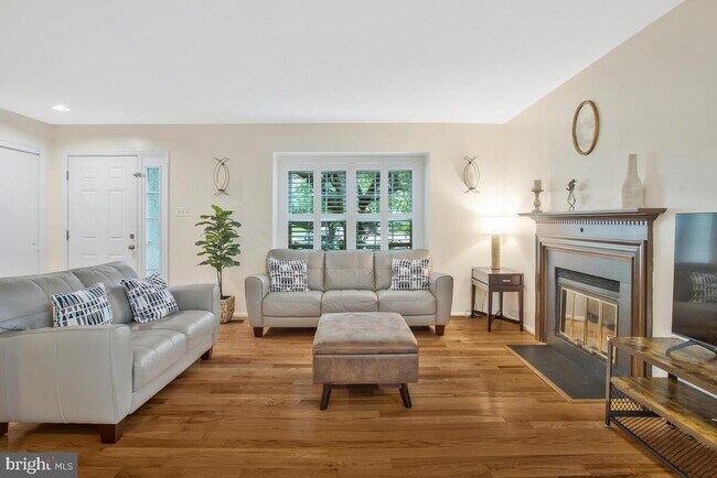 Building Photo - 11516 Shell Flower Ln