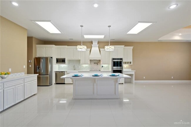 Building Photo - 34 El Caribe Cir S