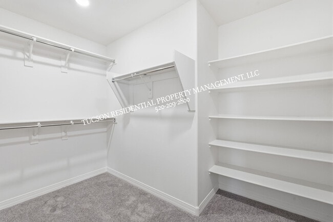 Building Photo - 7842 S New Strike Way