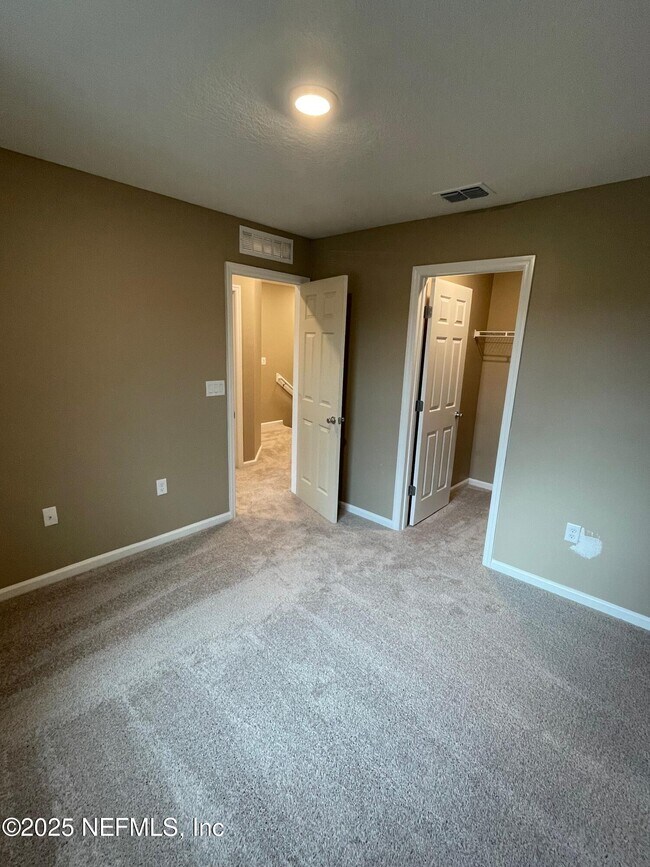 Building Photo - 99 Great Star Ct