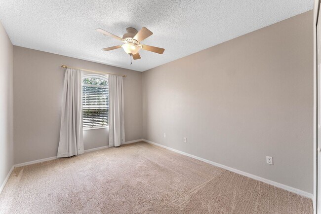 Building Photo - 15321 Harrowgate Way
