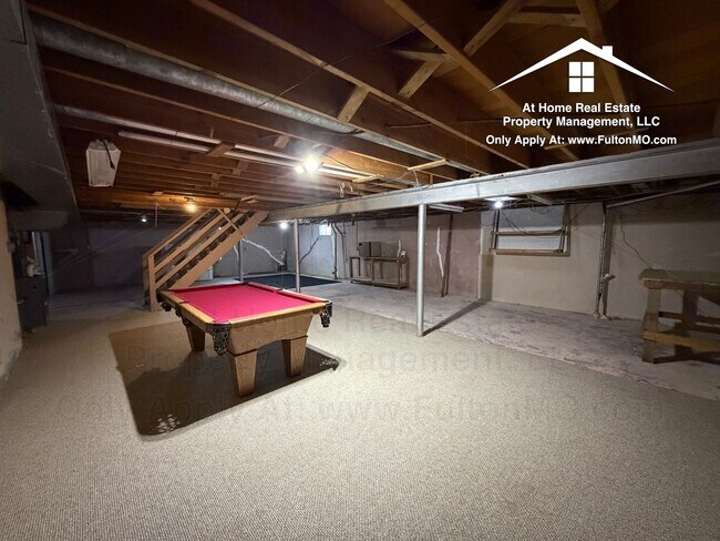 Building Photo - 1803 N School Blvd