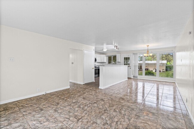 Building Photo - Newly Renovated 3BR + Finished Basement