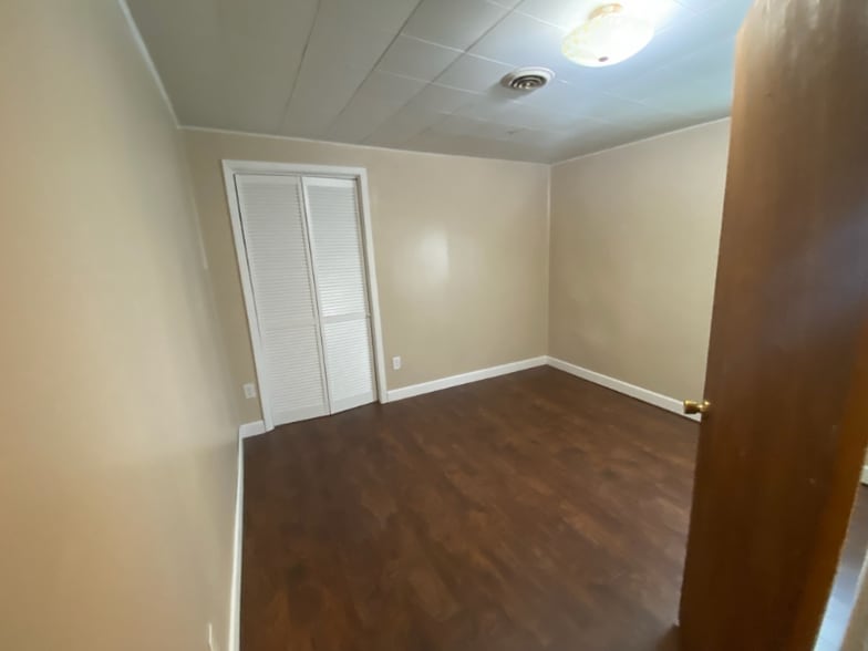 Building Photo - 2514 Q St