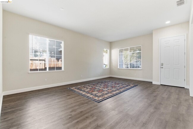 Building Photo - 1067 Somersby Way