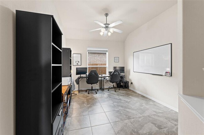 Building Photo - 1807 Harmony Bend Ln