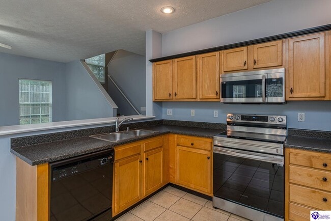 Building Photo - 107 Arbor Meadow Ct
