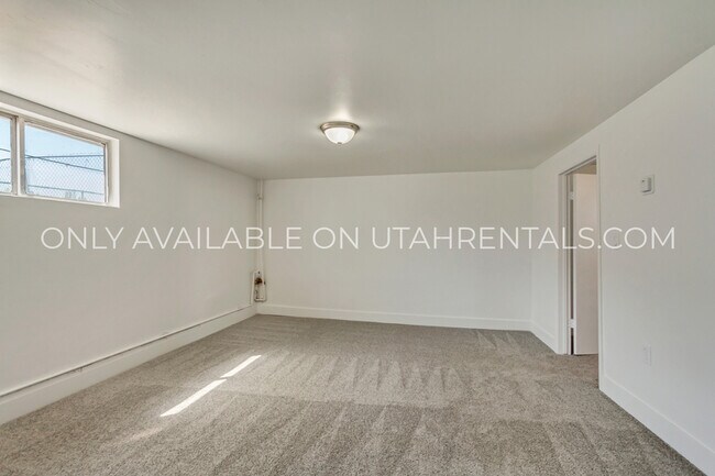 Building Photo - 138 N 900 W