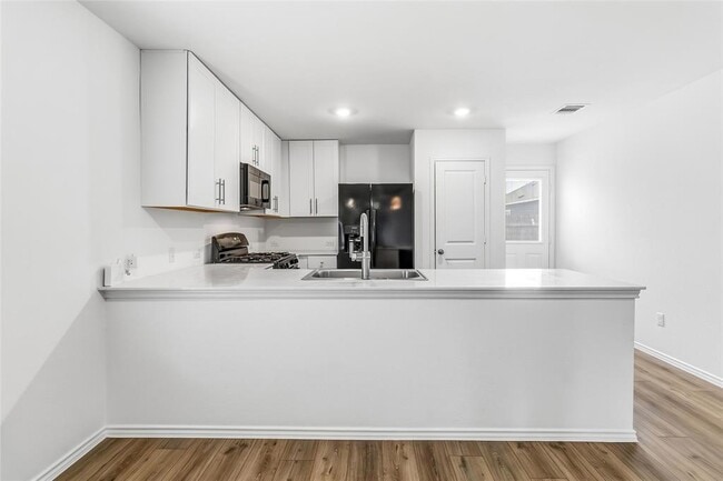 Building Photo - 162 Agate Clf Dr