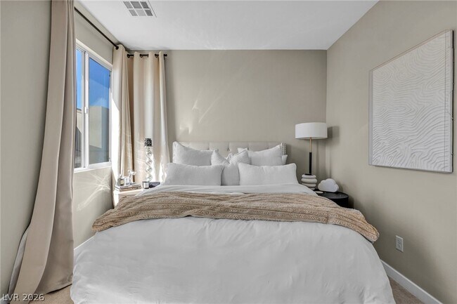 Building Photo - 11898 Vector Ray Ave