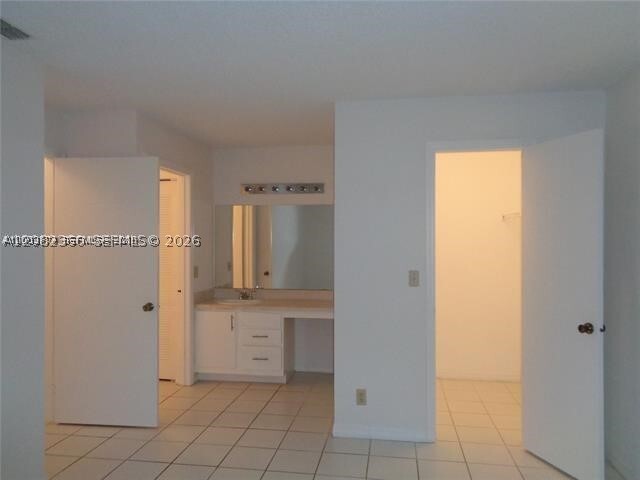 Building Photo - 3380 Pinewalk Dr N