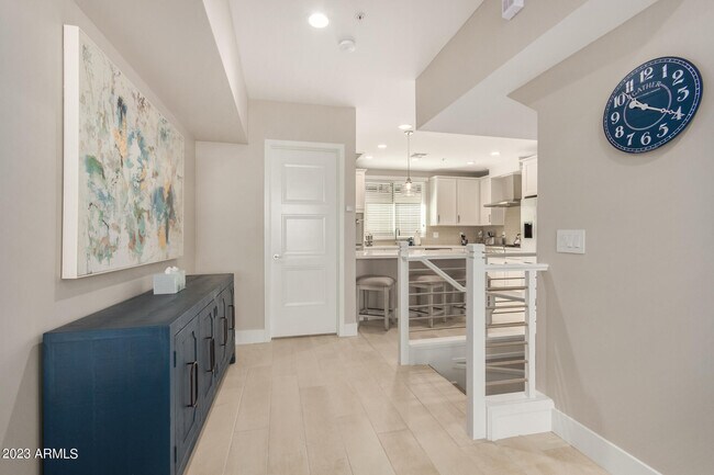 Building Photo - 7550 E Osborn Rd