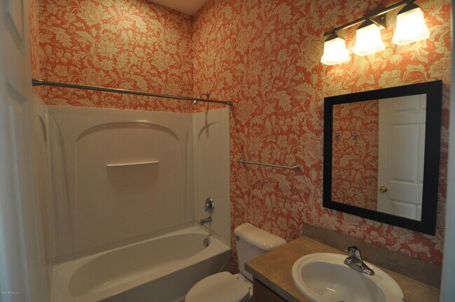 Building Photo - 1637 Hammock Grove Ln