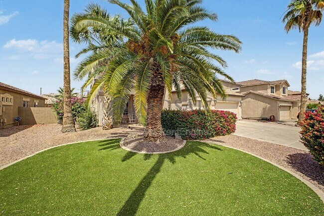 Building Photo - 3356 E Mayberry Ave