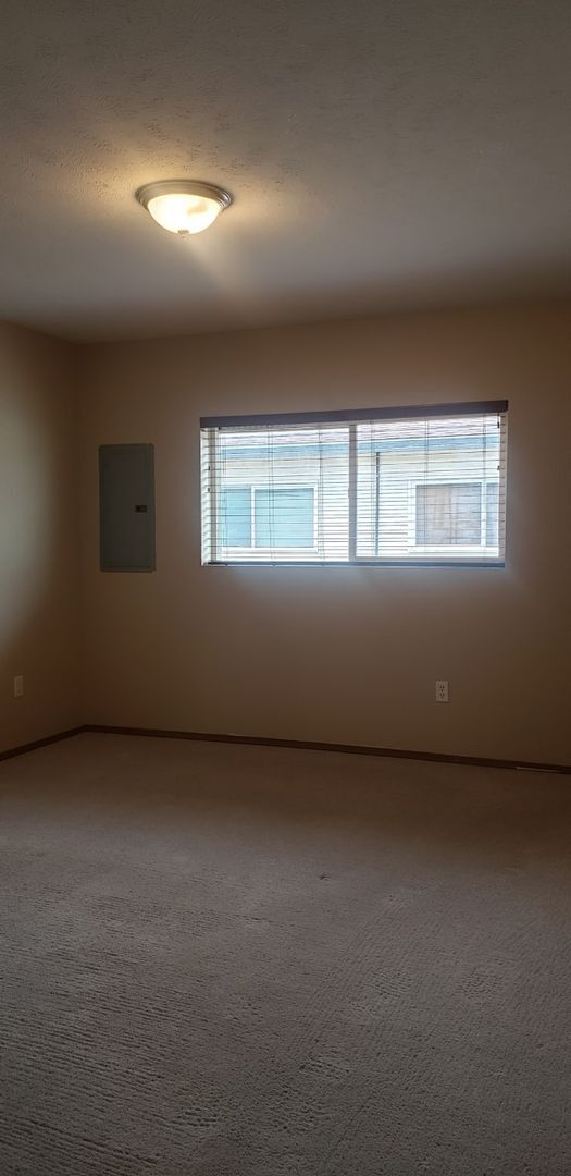 Building Photo - 3431-3433 E. Montgomery Ave