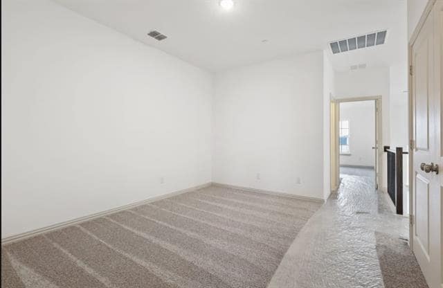 Building Photo - 11444 Sugarlands Dr