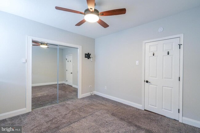 Building Photo - 2429 S Garnet St