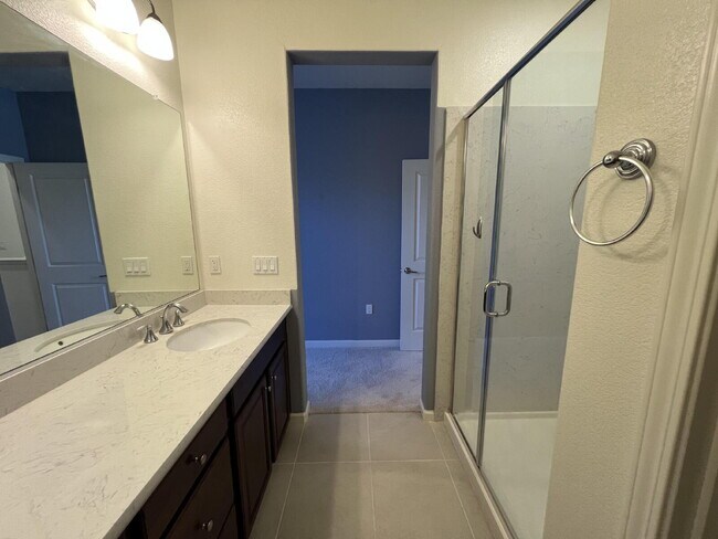 Building Photo - Spacious 2 Bedroom Townhome in San Jose
