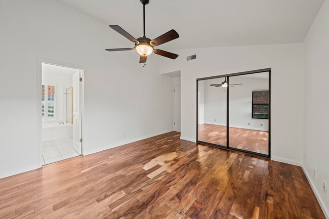 Building Photo - Single-Story El Dorado Hills Home with Vau...