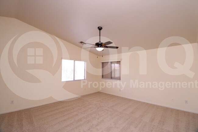 Building Photo - 43902 W Magnolia Rd