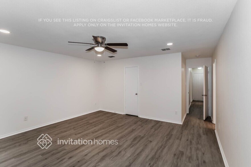 Building Photo - 1104 Scenic Hills Dr