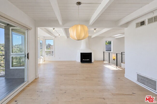 Building Photo - 2226 Ronda Vista Dr