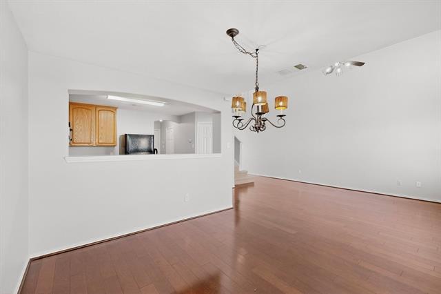 Building Photo - 10276 Darkwood Dr