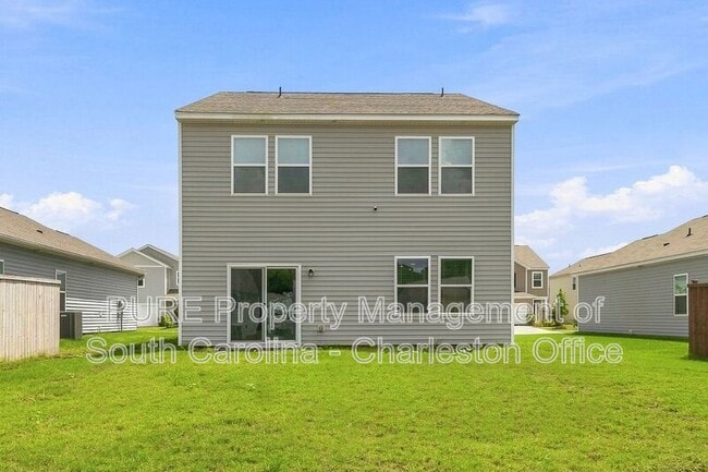 Building Photo - 484 Pender Woods Dr