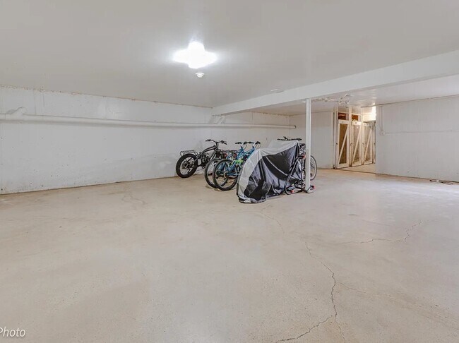 Building Photo - 7413 Brookdale Dr