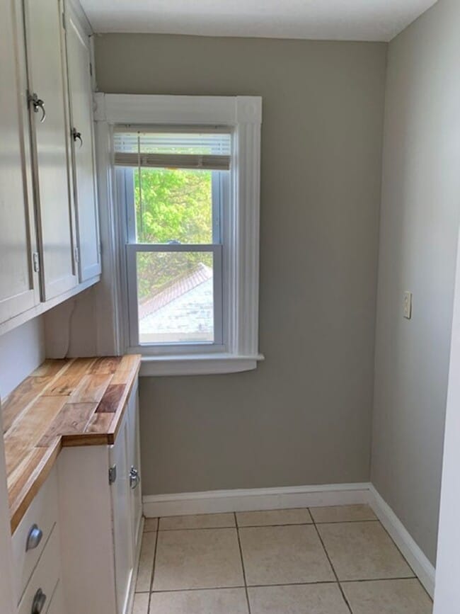 Building Photo - 119 Culvert St