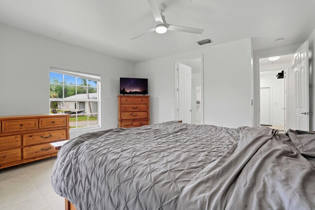 Building Photo - 2261 Krape Rd