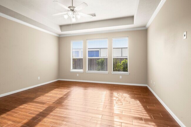 Building Photo - 17439 Memorial Mills Dr