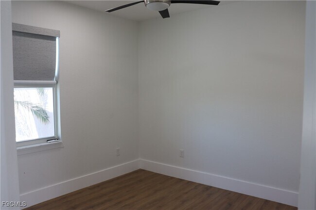 Building Photo - 1857 NW 36th Pl