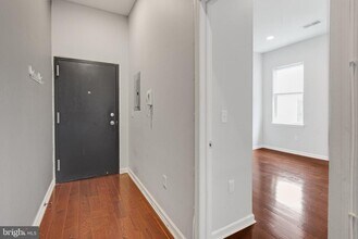 Building Photo - 511 South St