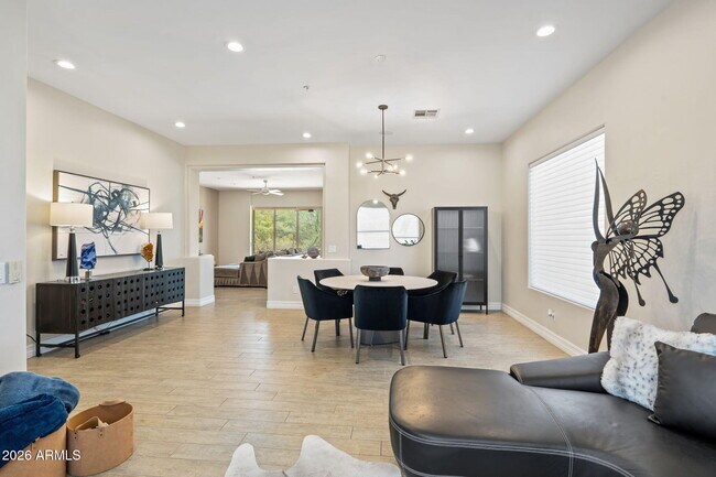 Building Photo - 10531 E Bahia Dr