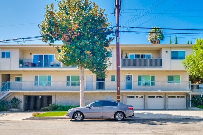 Building Photo - 501 N Marlborough Ave
