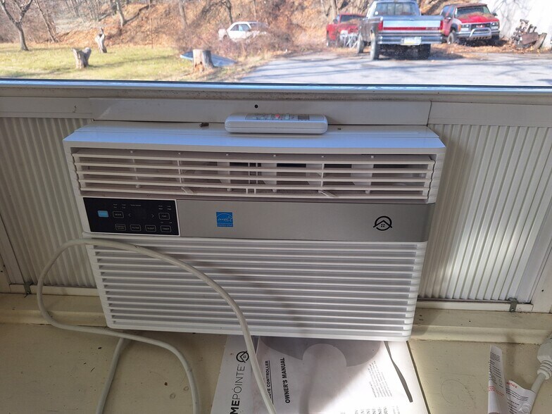 Building Photo - 354 Buchanan Trl