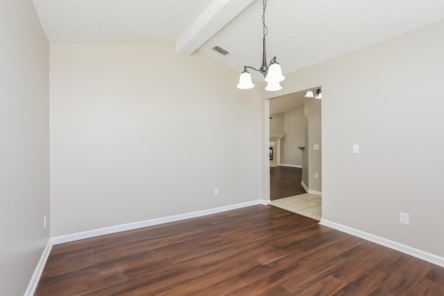Building Photo - 7609 Cinnamon Tea Ct