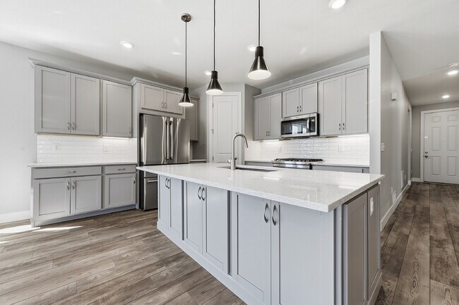 Building Photo - $3,240.95, $300 off the first month's rent, 3 Beds - 2 Bath, Single Family Home in Dacono with 3-...