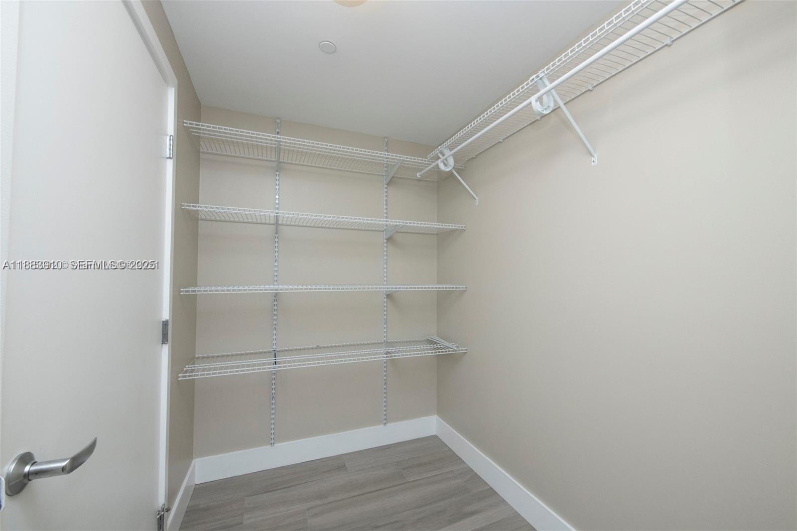 Building Photo - 16385 Biscayne Blvd