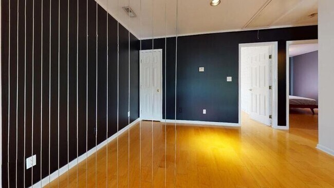 Building Photo - 2708 Dilworth Heights Ln