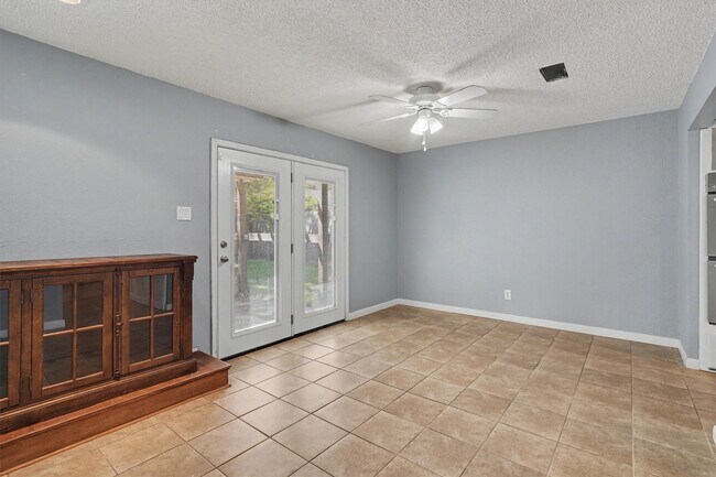 Building Photo - 16238 Brookford Dr