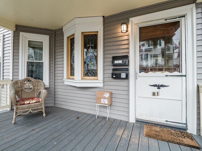 Building Photo - 81 Bristol Rd