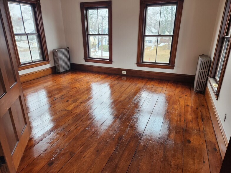 Building Photo - 53 Gale Ave