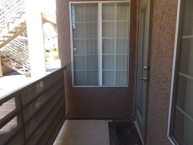 Building Photo - Comfort and Convenience in a Picturesque Gated Community