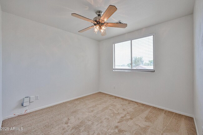 Building Photo - 14584 W Watson Ln