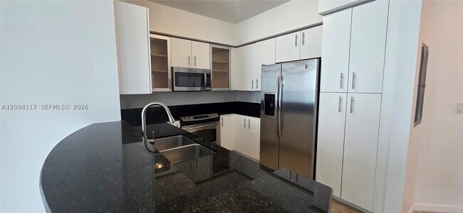 Building Photo - 7900 Harbor Island Dr